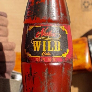 Replica della bottiglia Nuka-Cola Wild da 12 once