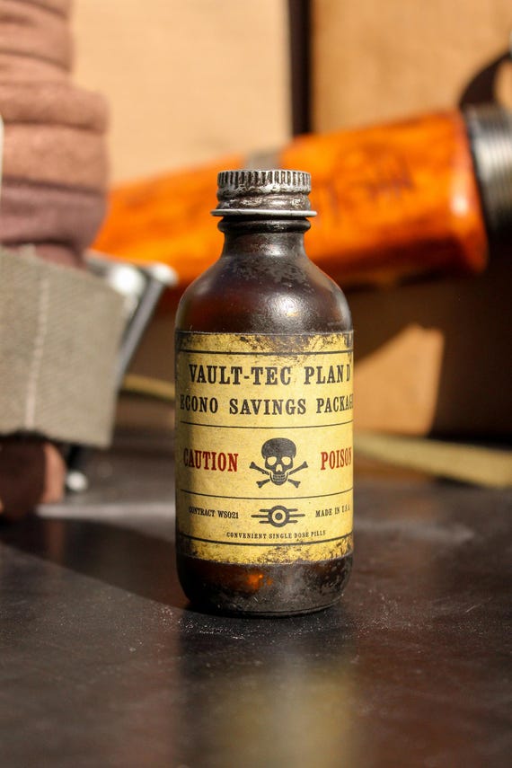 プランDの琥珀色のガラス瓶のレプリカ - Etsy 日本