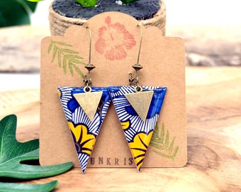 Boucles d'oreilles ethnique triangle papier wax africain fleur jaune bleu bronze cadeau bijoux femme