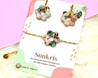 Parure fleur en résine – Bracelet réglable acier inoxydable et boucles d’oreilles assorties – Bijou floral fait main – Cadeau femme