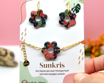 Set di gioielli con fiori colorati e boho - Collana e orecchini in resina floreale