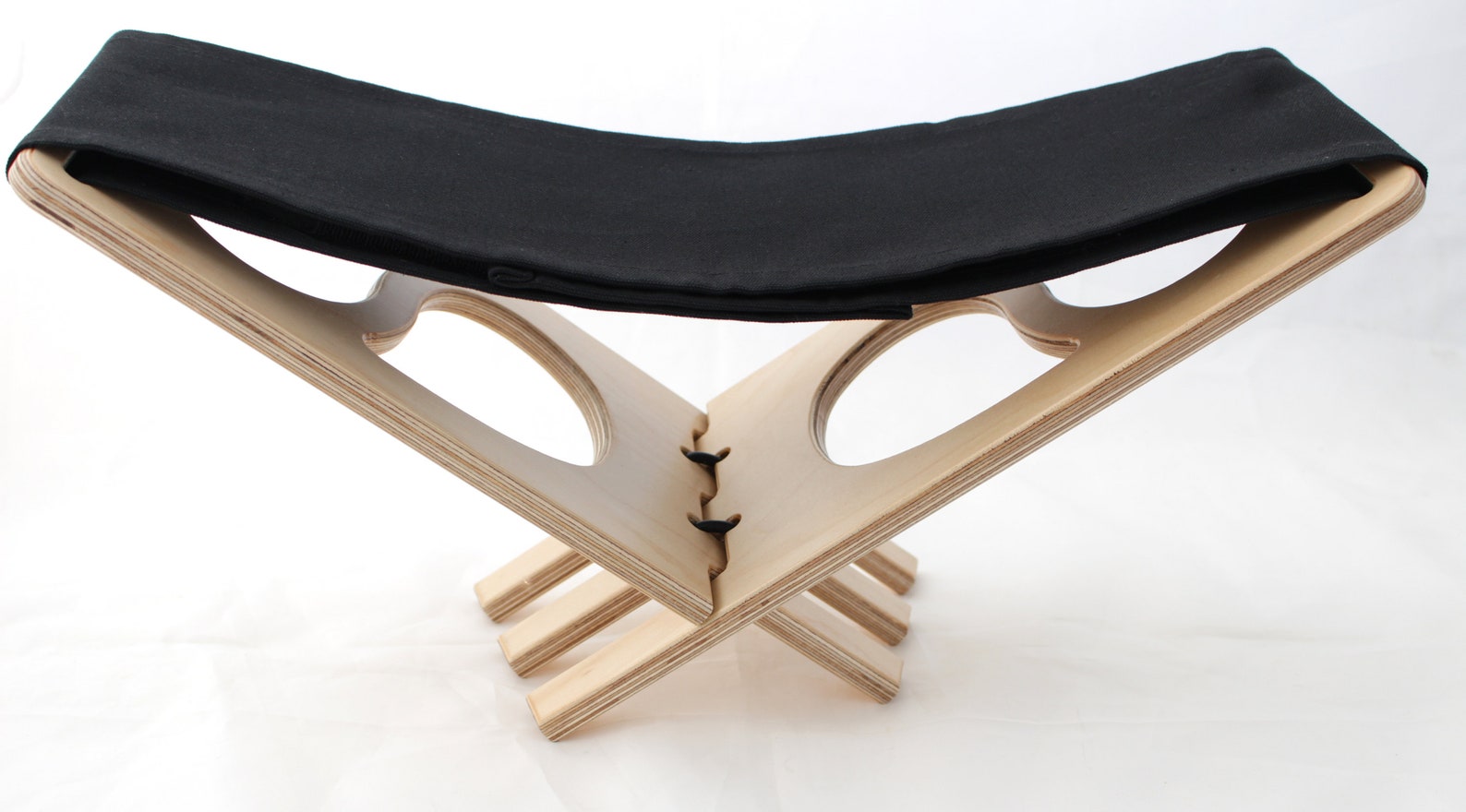 Brad Boucher Redesigns the Meditation Seat for Aging Bodies