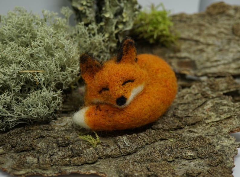 Needle felted sleeping fox, sleeping fox, felted fox image 2