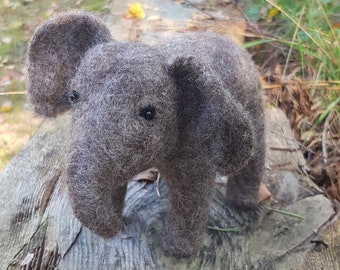 needle felted baby elephant, needle felted animal, felted elephant, baby elephant, soft toy, home decoration, cute elephant, wool felt