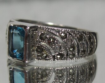 Vintage Sterling Silver Sky Blue Topaz Solitaire Gemstone Ring Sz 8.75 M717