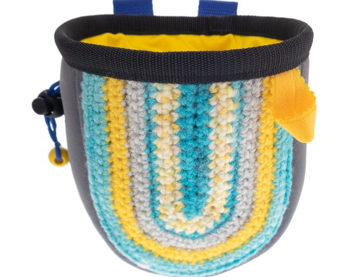 Rock Climbing Gym Bag. Boulder and Wall Climbing Chalk Bag for Ladies, Guys. Men's Women's Yellow Blue Chalk Gym Bag for Bouldering. M Size
