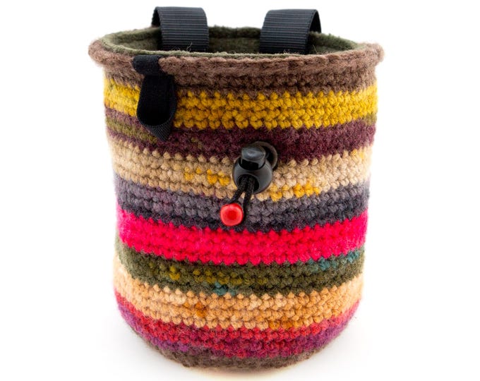 Gift Ideas for Rock Climbers Chalk Bag, Best Christmas Birthday Gift, Good and Unique Equipment for Beginners Male or Lady. M Size