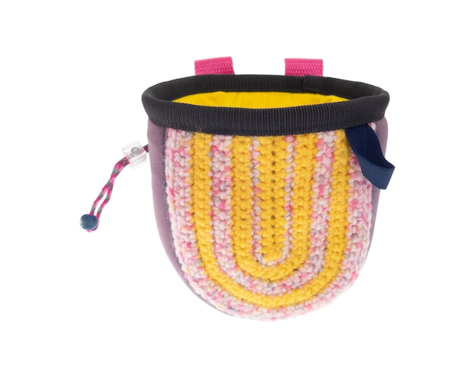 Cool Chalk Bag for Climbing, Rock Climbing Outdoor Gear Bouldering Bucket, Knit Gym Bag of Neoprene by Nadamlada. Size M