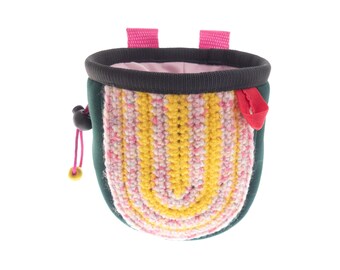 Knit Chalk Bag Attach Harness, Bouldering and Rock Climbing Gift Designs for Women or Men, M Size