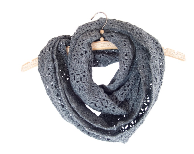 Scarf Knitted Women, Knitted Scarf, Knitted in The Round, Crochet Grey Infinity Wool Yarn