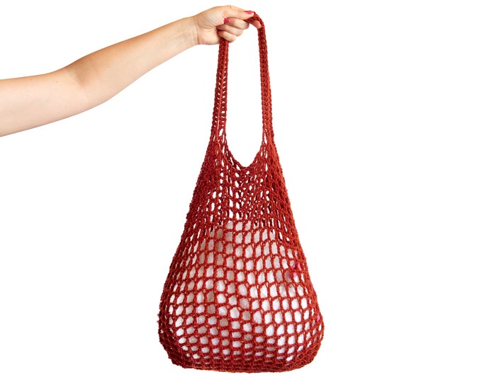 Mesh Bag Shopping. Mesh Grocery Tote. Net String Nylon Bag Reusable. Knitted Design for Produce. Good Quality Large Handbag of Red Yarn