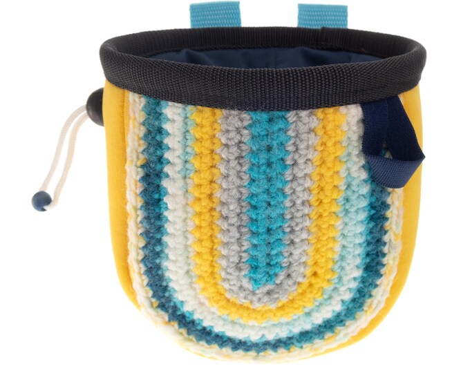 Rock Climbing Gifts for Indoor and Outdoor Climbing. Chalk Bag Gear. Climber Gift for Him or Her. Climb Party Presents Ideas. M Size