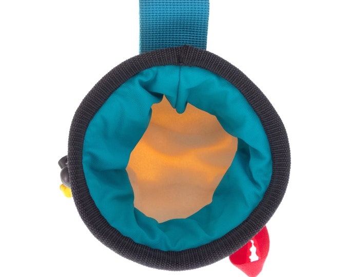 Children's Chalk Bag Climbing, Bouldering Bucket for Child, Cool Rock Climbing Kids Chalkbag and Belt, Yarn and Yellow Neoprene. S Size