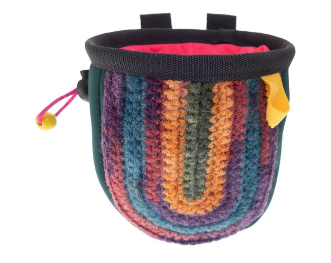 Two Loops Bouldering Chalk Bag Climbing Gear for Indoor and Traditional Rock Climbing. Bouldering Bucket of Neoprene, Crochet. M Size