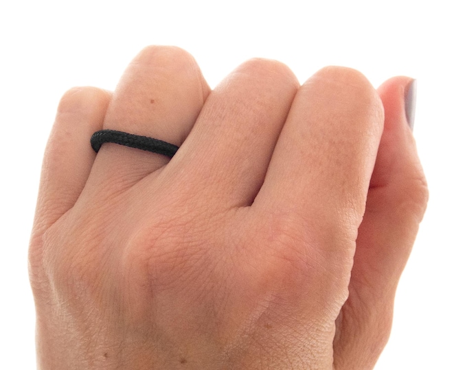 Simple Matching Rings of Rope. Unique Wedding Bands  for Couples, Promise Rings for Men Women. Best Friends Ring of Black Rock Climbing Rope