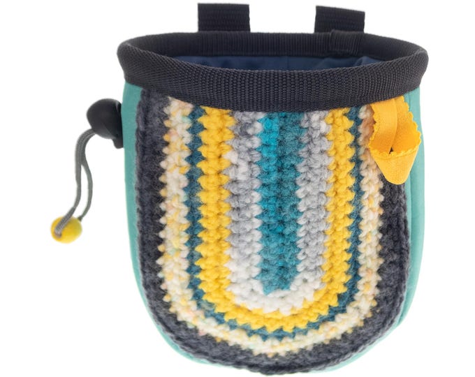 Climbing Gym Chalk Bag. Wall Climbing and Bouldering Equipment for Ladies, Rock Climb Bag. M Size