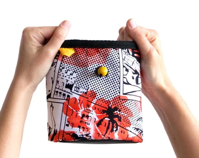 Chalk Bag Climbing. Magnesium Bag Climbing Pouch. Chalkbag Handmade. Gift for a Rock Climber. L Size, With Elliptical Bottom