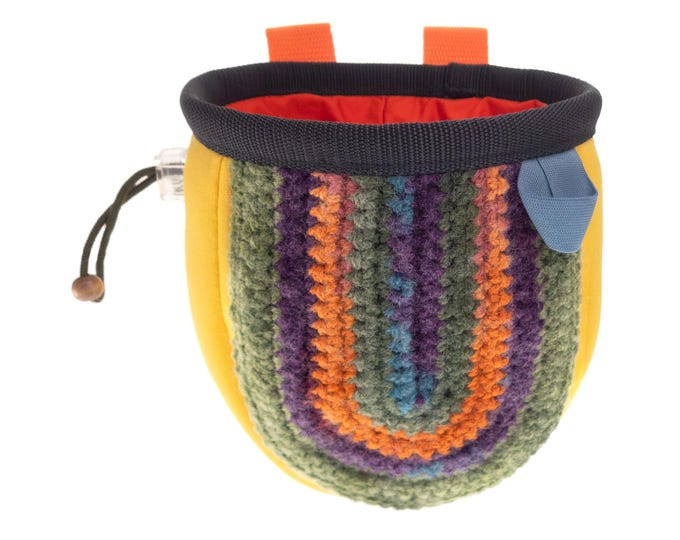 Chalk Bag Bouldering Gift Idea, Rock Climbing, Outdoor and Wall Climbing Gifts for Friend. Climbers Gear Boulder Bucket. Option M Size