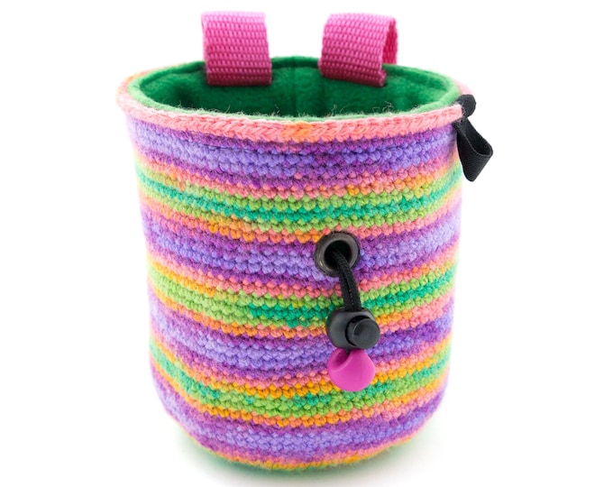 Sport Climbing Equipment Rock Climbing Chalk Bag, Basic Gear fro Beginner for Trad Training. Chalkbag Gifts. M Size