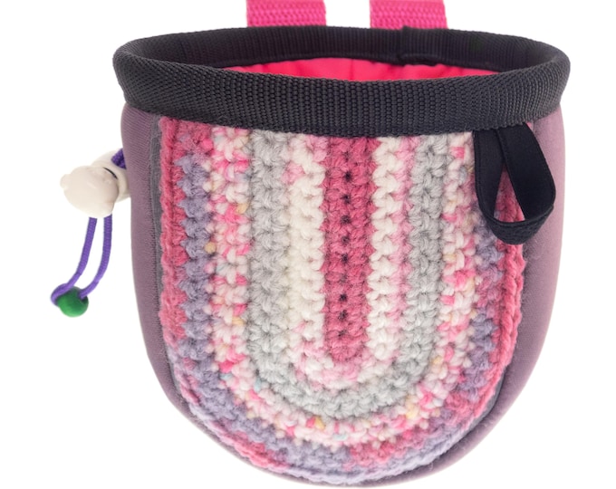 Children's Climbing Chalk Pouch Bag. Rock Climbing Chalk Bag for Girl. Kids Bouldering Pink Chalk Pouch for Children. S Size