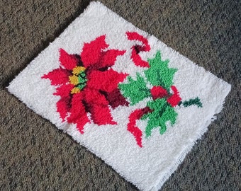 Vintage Christmas Poinsettia Hand Hooked Rug Wall Hanging- FREE SHIPPING