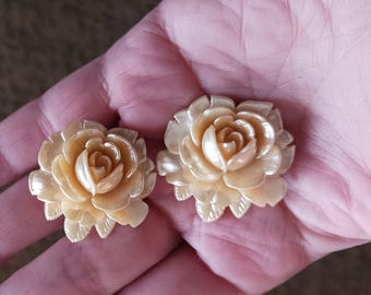 1930s Art Deco Pearlescent Rose Clip On Costume Jewelry Earrings Marked Japan- FREE SHIPPING