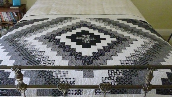 Modern Quilt Black And White Twin Size Quilt Twin Coverlet Etsy