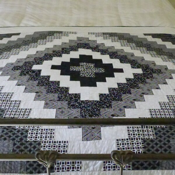 Moderne Quilt, zwart-wit Twin grootte Quilt, Twin Coverlet, dramatische quilt, gratis verzending