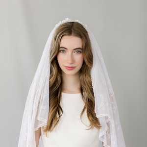 N0. 545 Hand Stitched Embroidery Veil with Princess Lace Edging. image 1