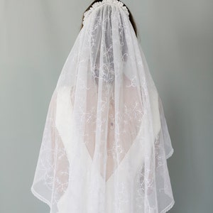 N0. 545 Hand Stitched Embroidery Veil with Princess Lace Edging. image 5