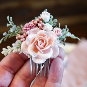 Blush Wedding Small Hair Comb, Brides Flower Headpiece, Wedding Hair Comb, Blush Floral Hair comb, Floral Hair Comb, Bridal Hair Accessory