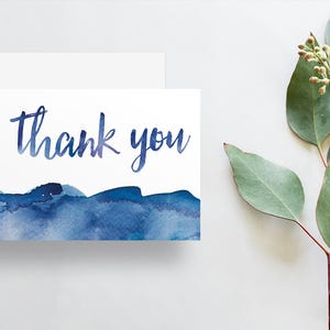 Aquarell Ombre Dankeskarten / Ozeanblau, Taubenblau, Aqua, Sand / Modernes Brush Lettering / Gefaltetes Dankeschön-Karte