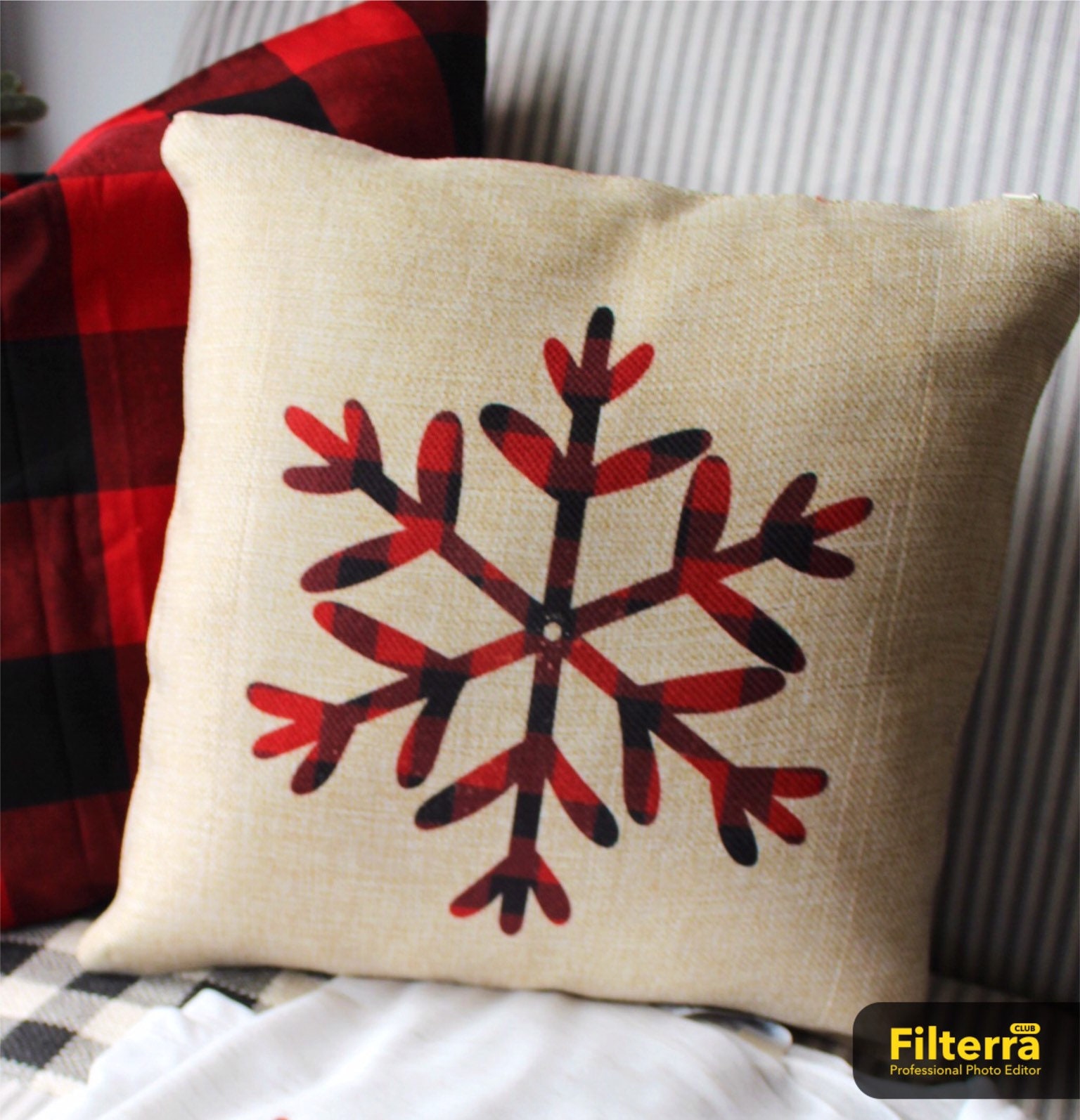Federa Per Cuscino 50x76 Cm – Stile Retrò Con Albero Di Natale E Fiocchi Di Neve – Rosso, Nero, Verde, Giallo – Microfibra Morbida