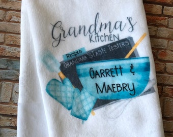 Grandma's Kitchen Towels, Personalized Kitchen Towel, Hand Towels, Grandma Gifts, Kitchen Towels, Flour Sack Towels