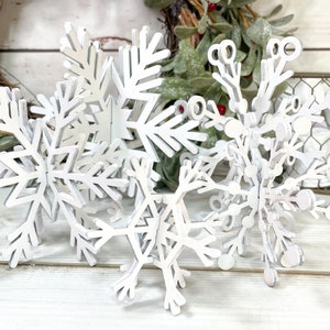 Set of 5 colored wood snowflakes , Christmas Decor, Christmas Tiered Tray, Winter Decor, Tiered Trays, Snowflake decor image 10