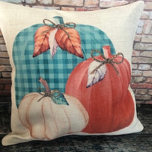 Pumpkin Trio Pillow, Burlap Pillows, Fall Decor, Farmhouse Decor, Autumn Decor, Fall Pillows, Porch Pillows, Thanksgiving Decor