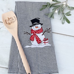Embroidered Snowman Towel, Christmas Kitchen Towels, Christmas Decor, Snowman Gifts, Kitchen Decor, Christmas Towels