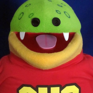 gus the gummy gator hand puppet