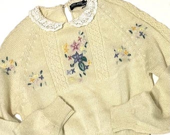 Jaren 70 Esprit bloemengeborduurde truijurk: vintage botergeel breisel