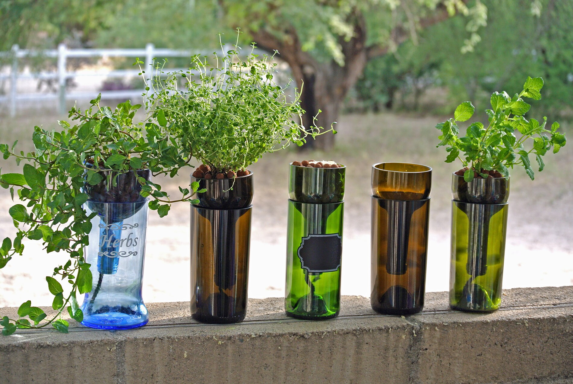 Гидропонная установка из канализационных труб