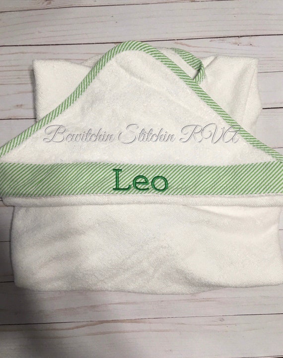 Personalized Bath Towel with Hood, Hooded Bath Towel, Seersucker Trimmed Hooded Towel, Baby Hooded Bath Towel, Toddler Hooded Bath Towel