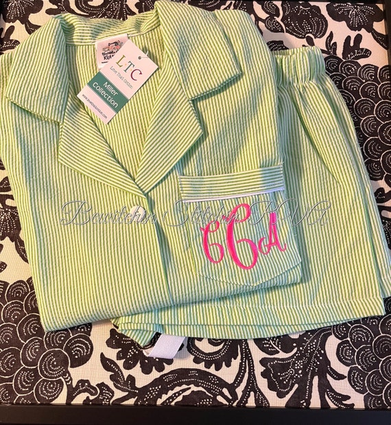 Personalized Ladies Green Seersucker Pajama Set, Short Sleeve Pajama Set, Women’s Seersucker Pajama Set, Seersucker Lounge Set
