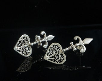 Sterling silver heart drop earrings w. fleur de lys and cross, Medieval jewelry, handmade filigree earrings, Gothic earrings, Gift for women