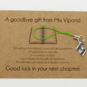 Personalised gifts from teacher to students pupils. Charm & message card. Class of 2023. Good luck End of term gift girls and boys image 2