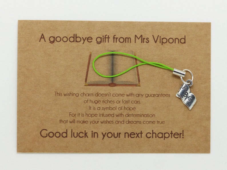 Personalised gifts from teacher to students pupils. Charm & message card. Class of 2023. Good luck End of term gift girls and boys image 2