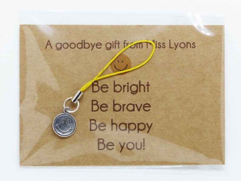 Personalised gifts from teacher to students pupils. Charm & message card. Class of 2023. Good luck End of term gift girls and boys image 8