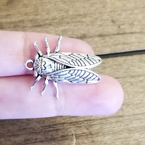 Lot of 2 Large Cicada Charms Insect Charms Bug Charms Statement Charms Jewelry Charms Silver Charms DIY Charms 27.6 x 22.5mm