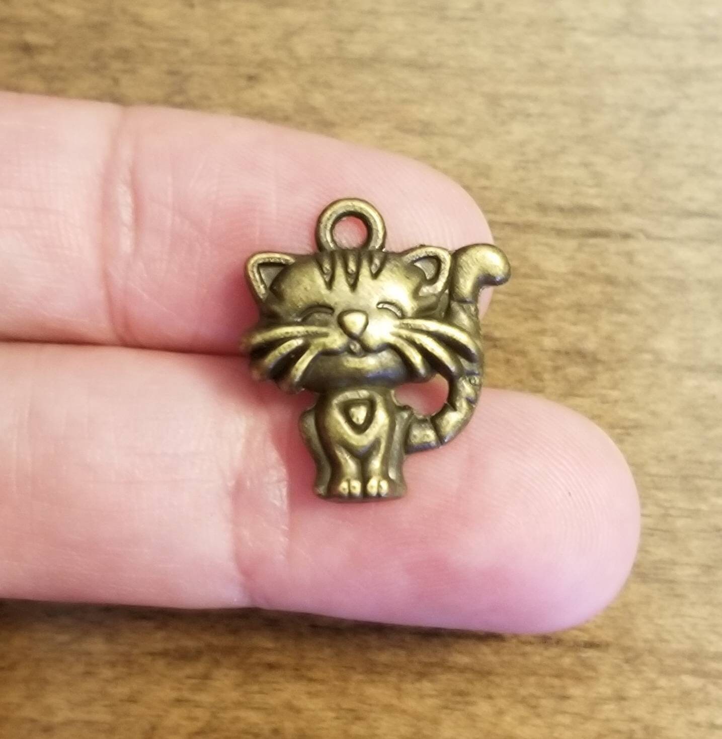 Lot of 4 Cat Charms Kitty Charms Kitten Charm Animal Charms Etsy