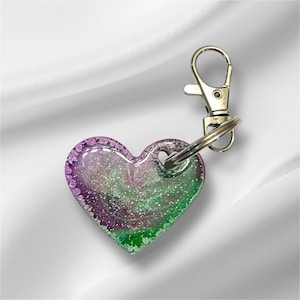 Heart Keychain-Resin Petri