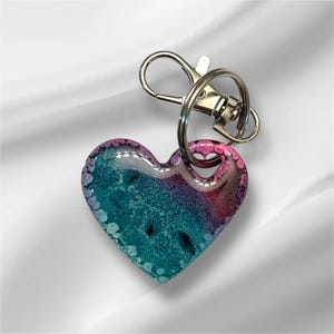 Heart Keychain-Resin Petri